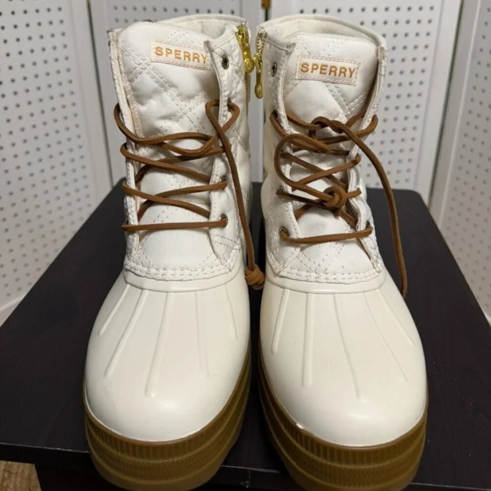 Sperry Saltwater 2.0 Waterproof Duck Boot Womens 12 White Brown Warm Worker Shoe